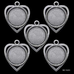 Heart Circle Silver Metal Frame